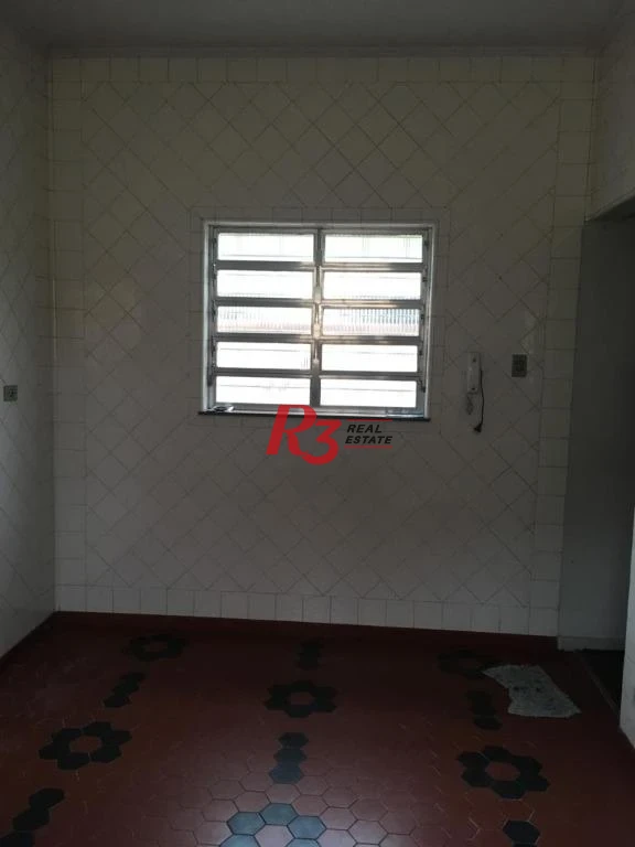 Casa com 3 dormitórios à venda, 199 m² por R$ 650.000,00 - Vila Cascatinha - São Vicente/SP
