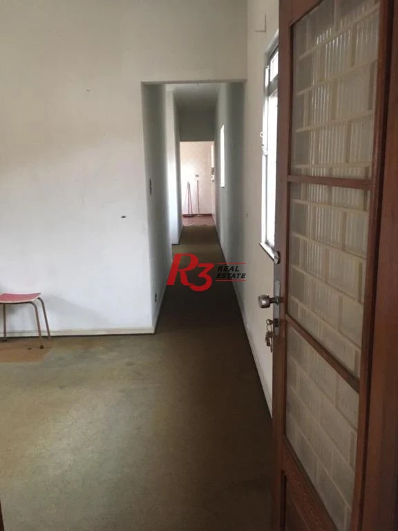 Casa com 3 dormitórios à venda, 199 m² por R$ 650.000,00 - Vila Cascatinha - São Vicente/SP
