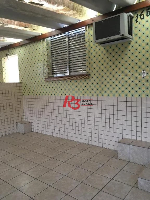 Casa com 3 dormitórios à venda, 199 m² por R$ 650.000,00 - Vila Cascatinha - São Vicente/SP