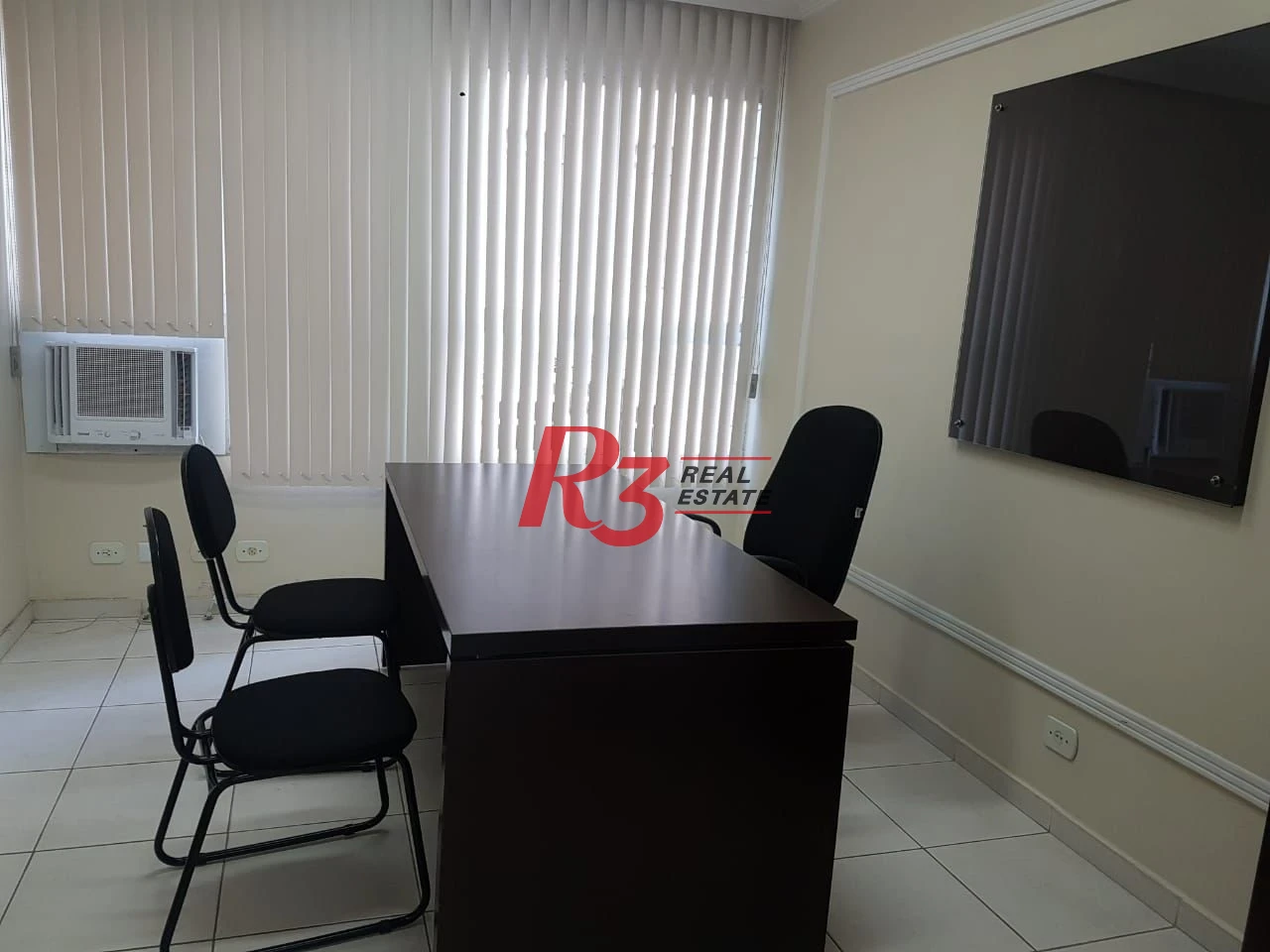 Sala à venda, 57 m² por R$ 270.000,00 - Centro - Santos/SP