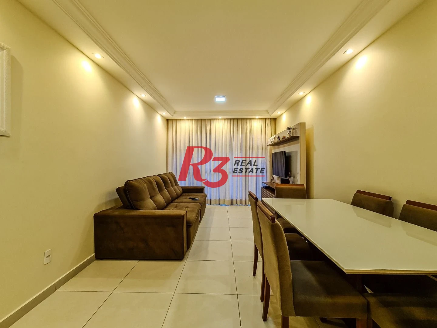 Apartamento com 3 dormitórios à venda, 130 m² por R$ 620.000,00 - Marapé - Santos/SP