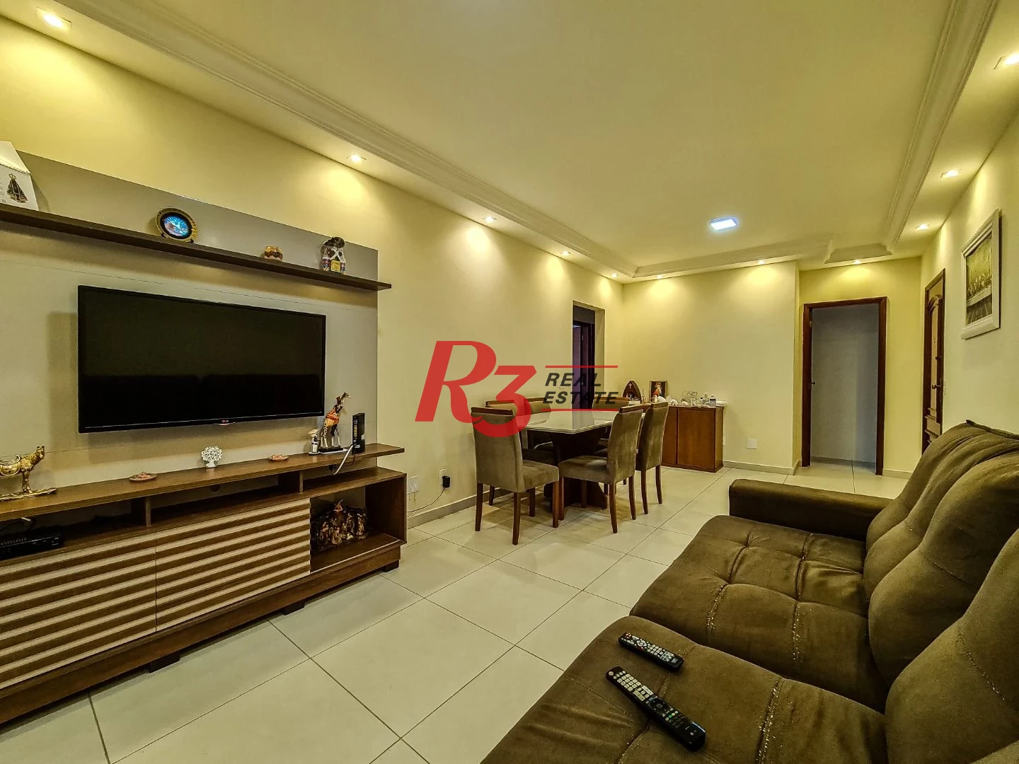 Apartamento com 3 dormitórios à venda, 130 m² por R$ 620.000,00 - Marapé - Santos/SP