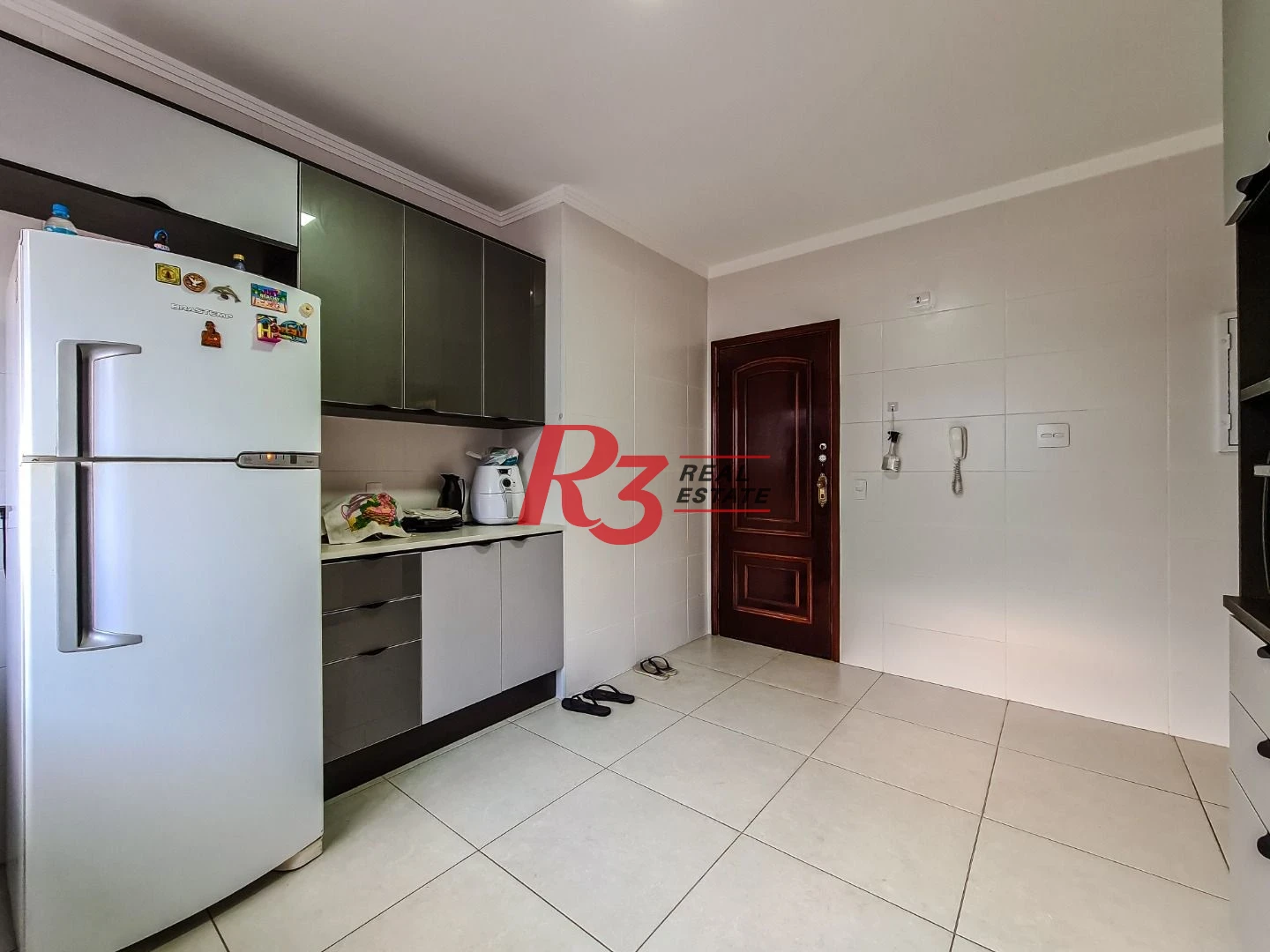 Apartamento com 3 dormitórios à venda, 130 m² por R$ 620.000,00 - Marapé - Santos/SP