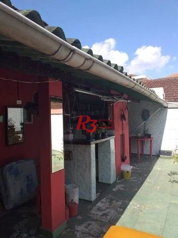Sobrado com 3 dormitórios a venda na Vila Cascatinha.