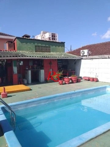 Sobrado com 3 dormitórios a venda na Vila Cascatinha.