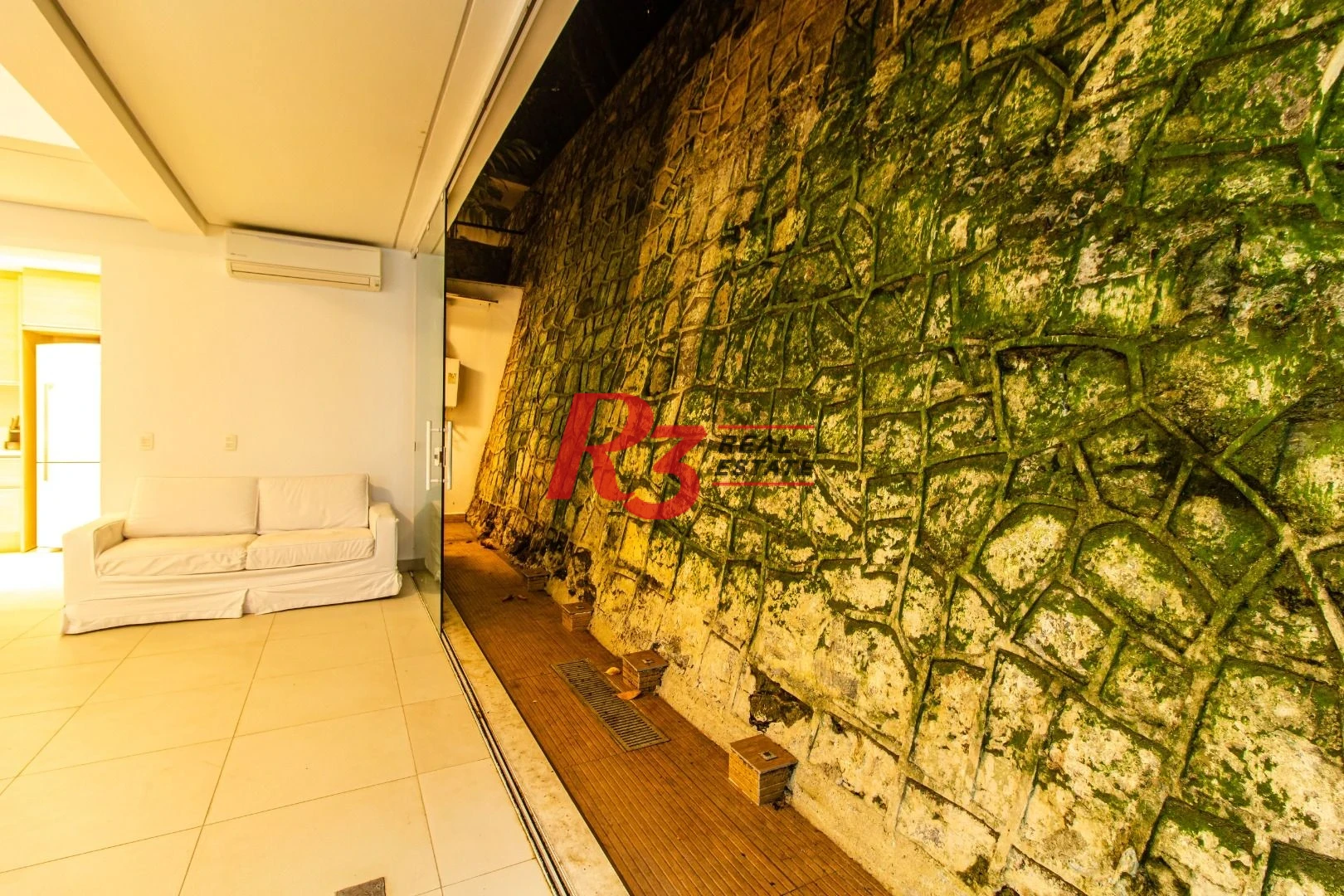 Apartamento Duplex para alugar, 292 m² por R$ 27.360,61/mês - Loteamento João Batista Julião - Guarujá/SP