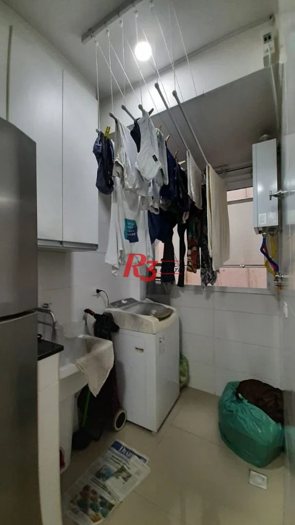 Casa triplex a venda, com 90 m², garagem fechada, 2 suítes, no Estuário, em Santos SP