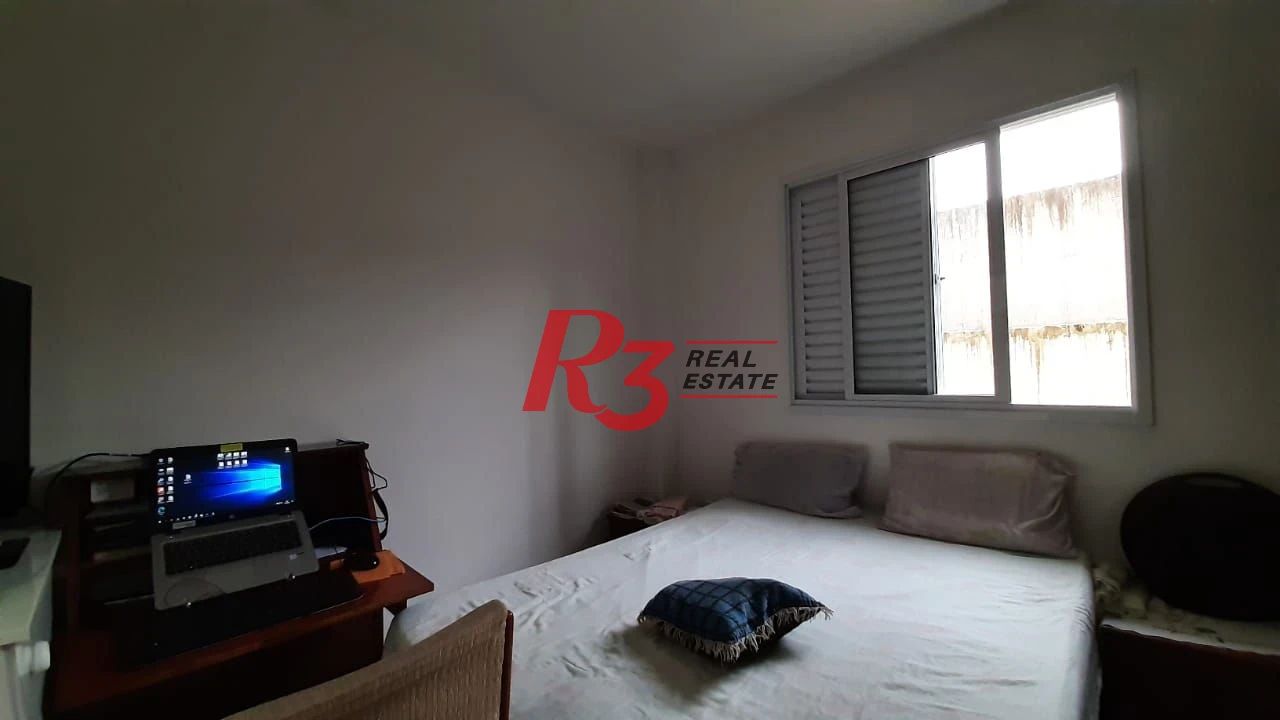 Casa triplex a venda, com 90 m², garagem fechada, 2 suítes, no Estuário, em Santos SP