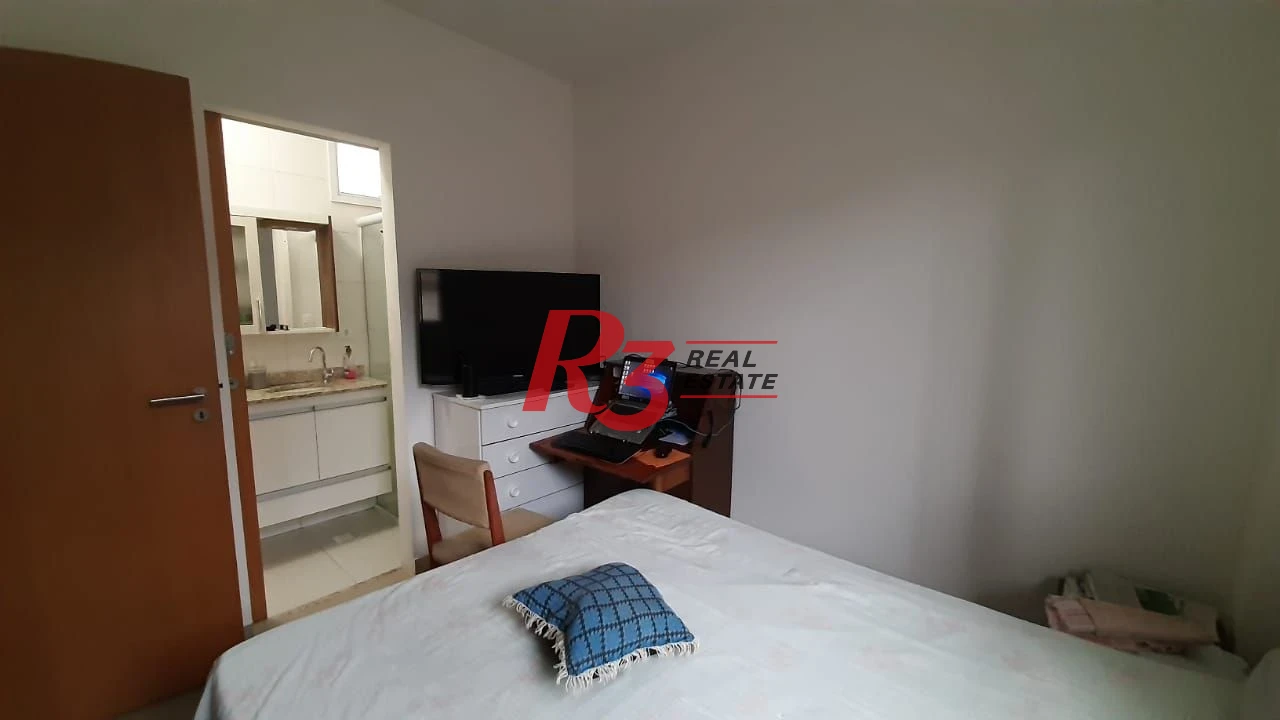 Casa triplex a venda, com 90 m², garagem fechada, 2 suítes, no Estuário, em Santos SP