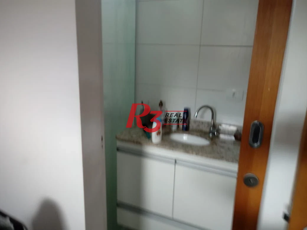 Casa triplex a venda, com 90 m², garagem fechada, 2 suítes, no Estuário, em Santos SP
