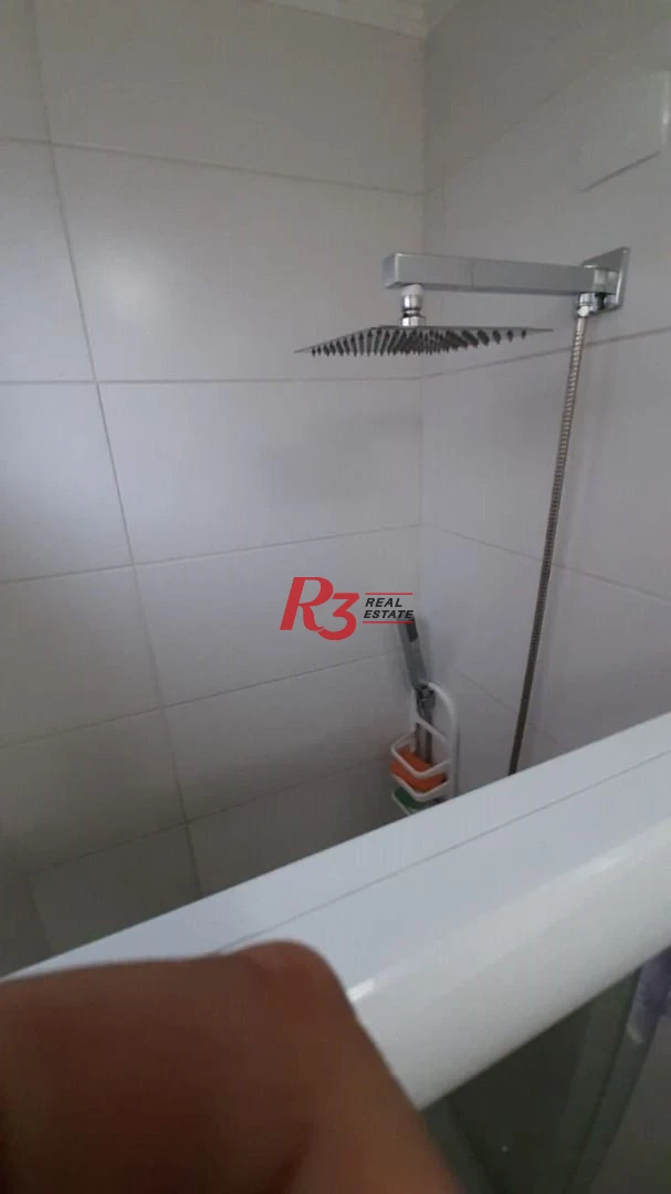 Casa triplex a venda, com 90 m², garagem fechada, 2 suítes, no Estuário, em Santos SP