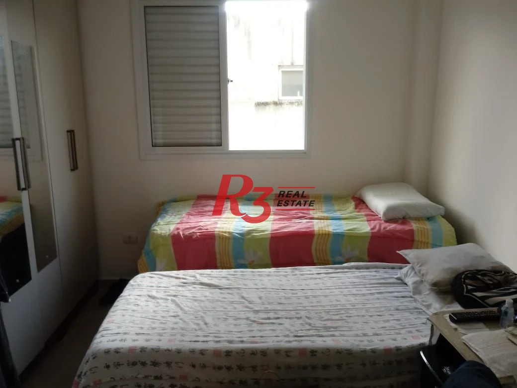 Casa triplex a venda, com 90 m², garagem fechada, 2 suítes, no Estuário, em Santos SP