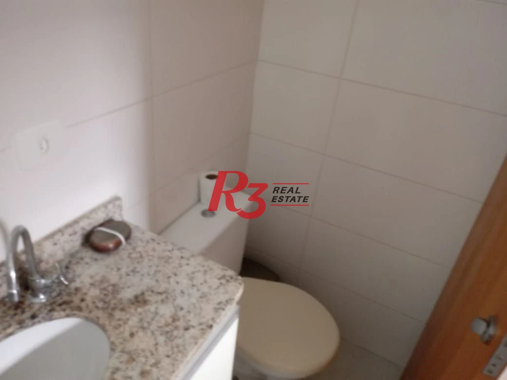 Casa triplex a venda, com 90 m², garagem fechada, 2 suítes, no Estuário, em Santos SP