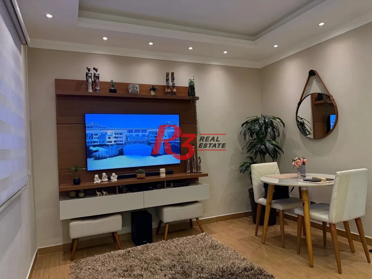 Apartamento com 2 dormitórios à venda, 77 m² por R$ 420.000,00 - Vila Matias - Santos/SP