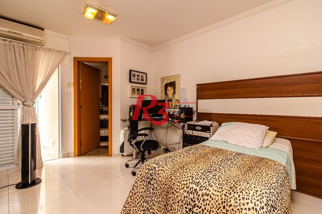 TRIPLEX com 5 dormitórios à venda, 267 m² por R$ 1.900.000 - Embaré - Santos/SP