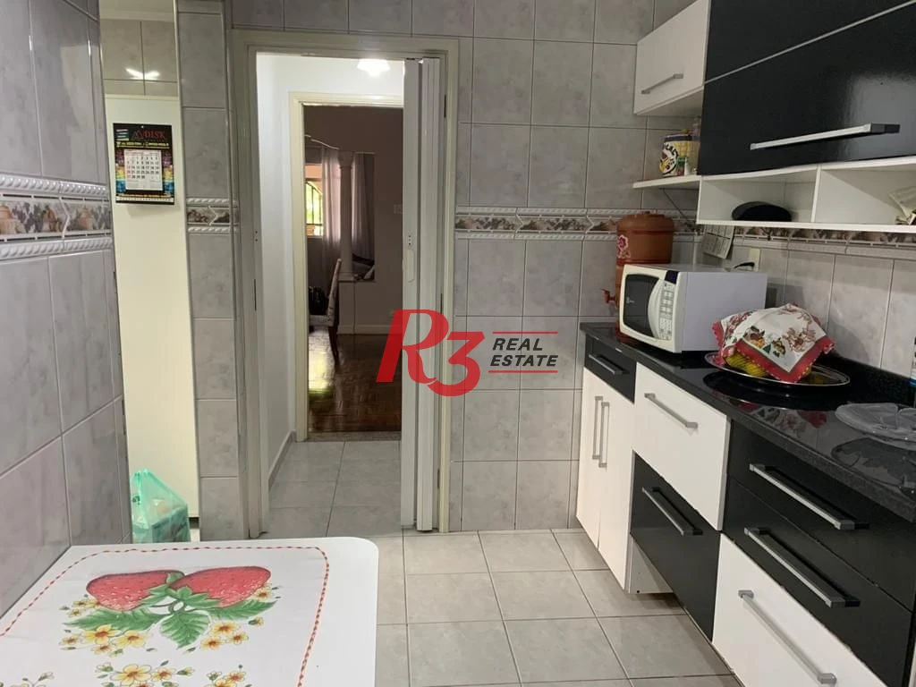 Sobrado com 3 dormitórios à venda no Boqueirão - Santos/SP