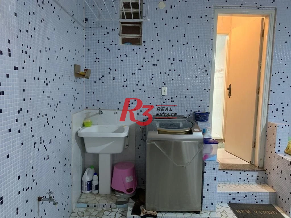 Sobrado com 3 dormitórios à venda no Boqueirão - Santos/SP