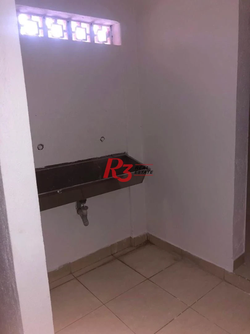 Casa com 6 dormitórios, 500 m² - venda por R$ 6.000.000,00 ou aluguel por R$ 25.000,00/mês - Marapé - Santos/SP