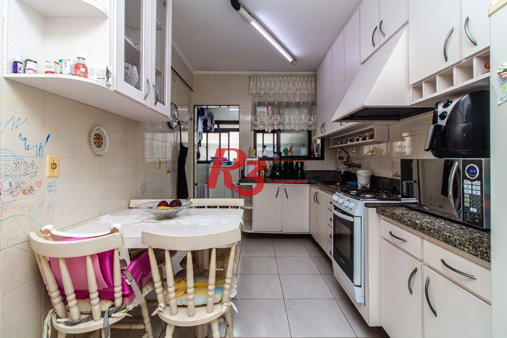 Apartamento com 2 dormitórios à venda, 120 m² por R$ 530.000,00 - Marapé - Santos/SP