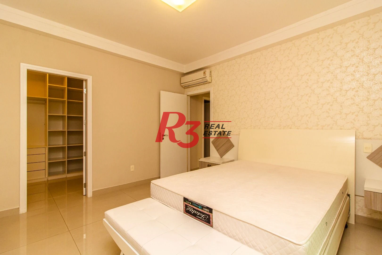 Apartamento, 360 m² - venda por R$ 5.500.000,00 ou aluguel por R$ 32.110,00/mês - Gonzaga - Santos/SP