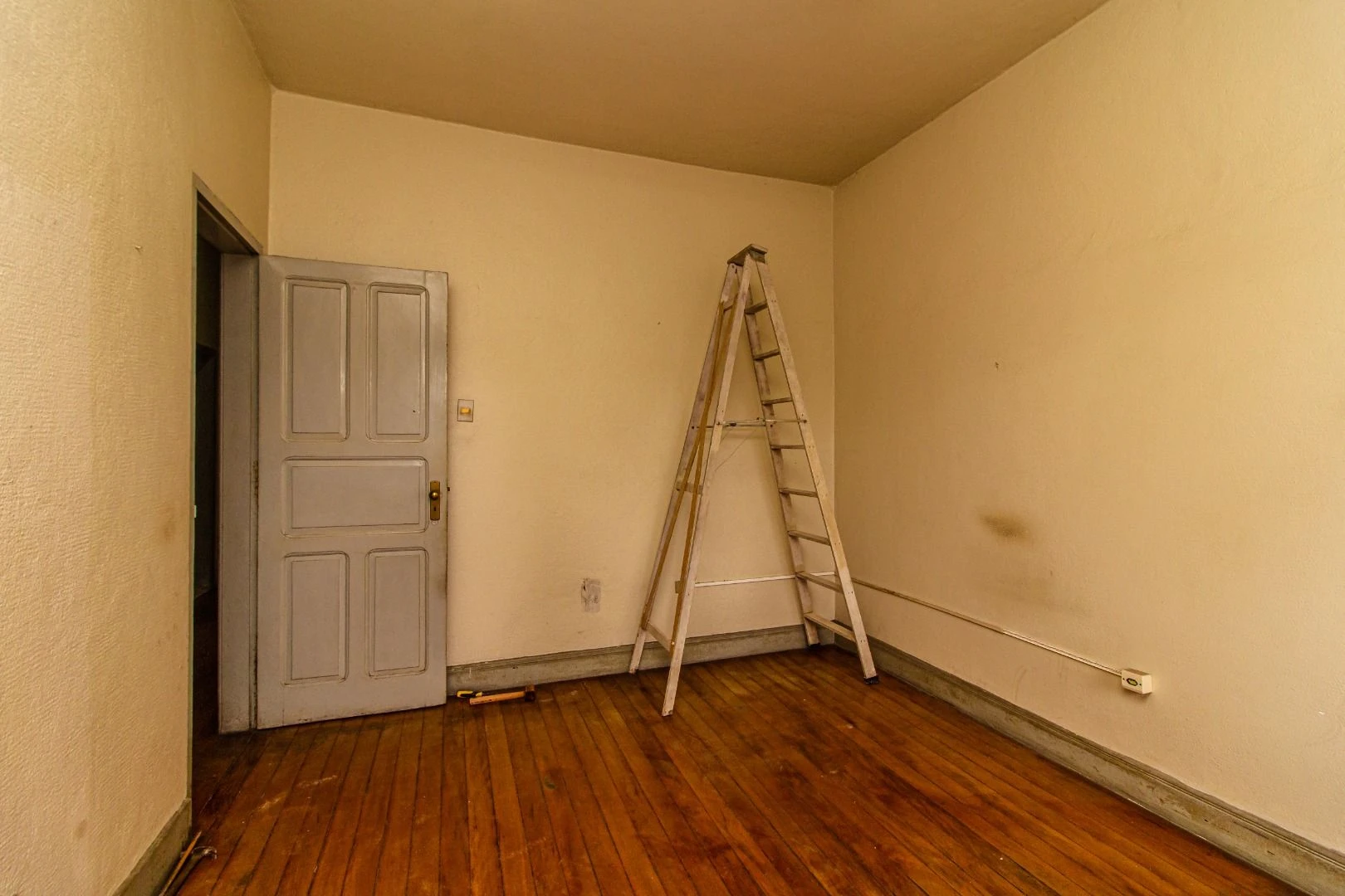 Sobrado com 5 dormitórios, 207 m² - venda por R$ 1.400.000,00 ou aluguel por R$ 6.409,23/mês - Macuco - Santos/SP