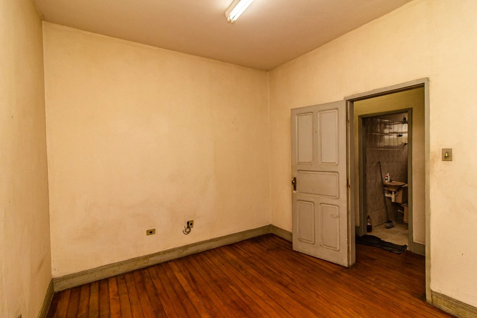 Sobrado com 5 dormitórios, 207 m² - venda por R$ 1.400.000,00 ou aluguel por R$ 6.409,23/mês - Macuco - Santos/SP