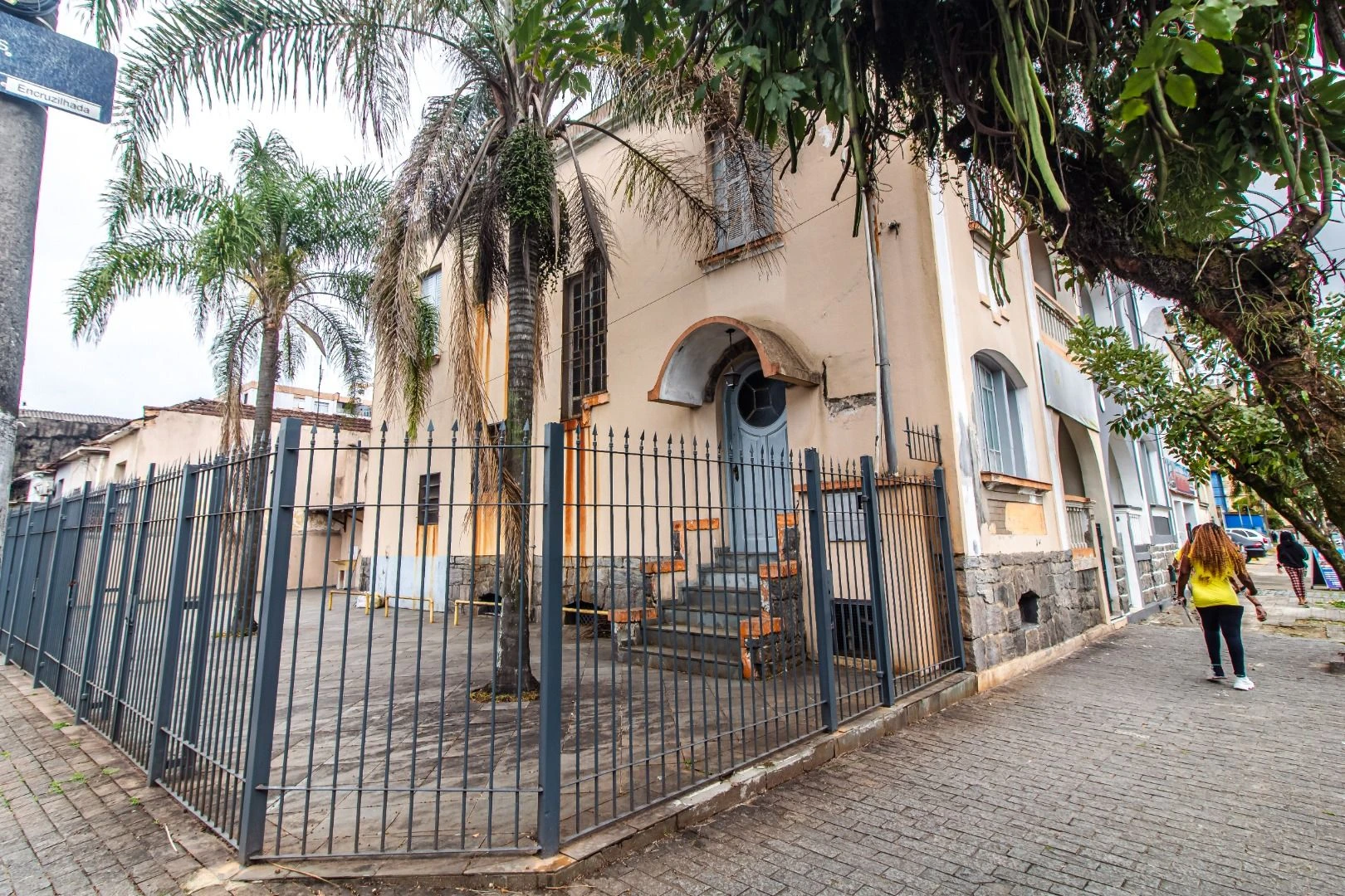 Sobrado com 5 dormitórios, 207 m² - venda por R$ 1.400.000,00 ou aluguel por R$ 6.409,23/mês - Macuco - Santos/SP