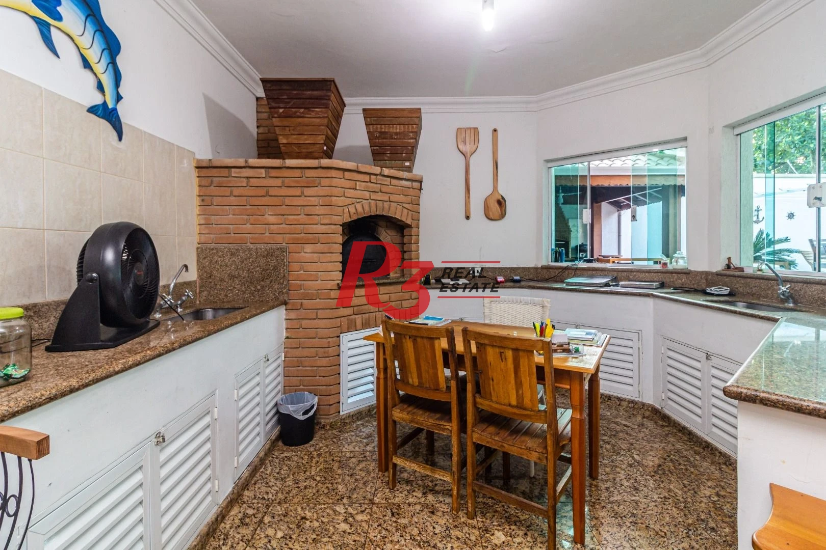 Sobrado à venda, 850 m² por R$ 4.000.000,00 - Balneário Praia do Pernambuco - Guarujá/SP