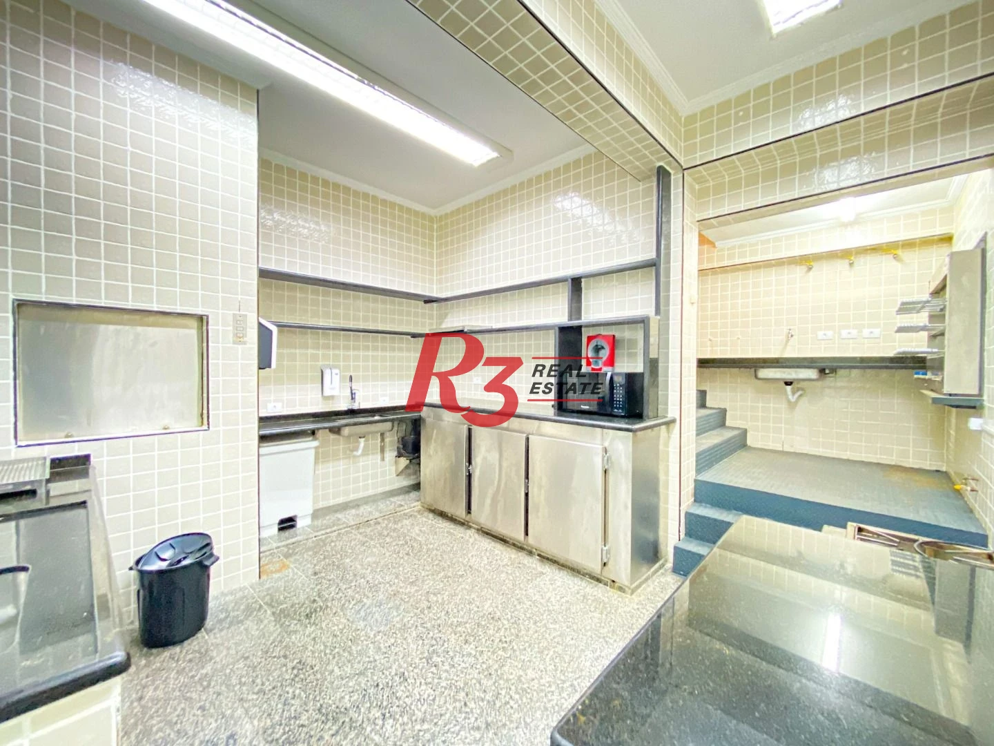 Loja para alugar, 420 m² por R$ 45.000,00/mês - Paquetá - Santos/SP