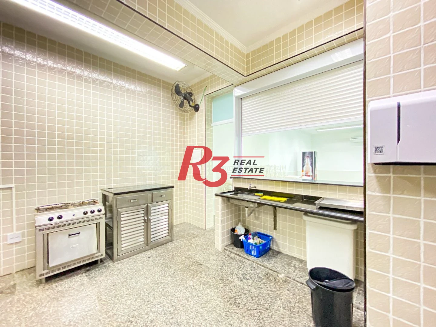 Loja para alugar, 420 m² por R$ 45.000,00/mês - Paquetá - Santos/SP