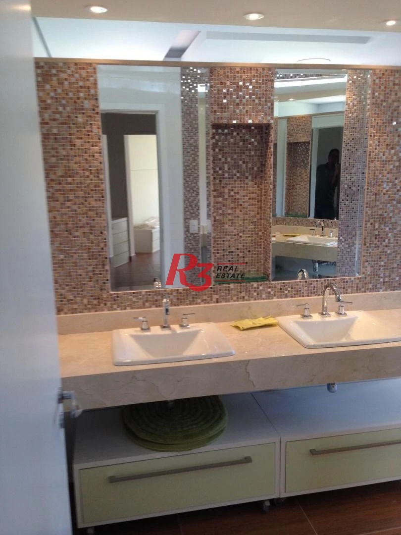 Casa com 6 dormitórios à venda, 1000 m² por R$ 13.900.000,00 - Acapulco - Guarujá/SP