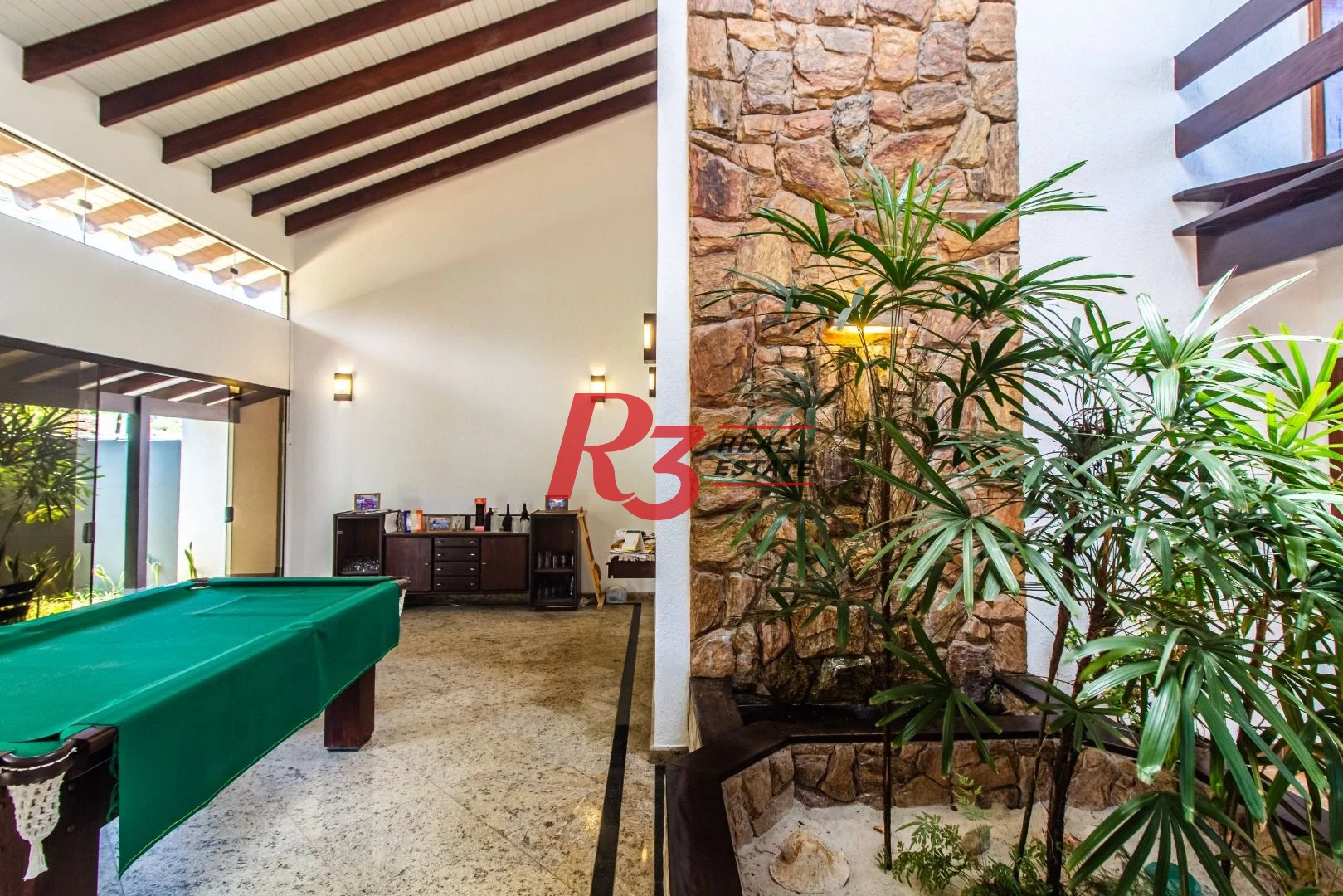 Casa com 4 dormitórios à venda, 360m² útil, R$ 1.250.000 - Praia do Tombo - Guarujá/SP