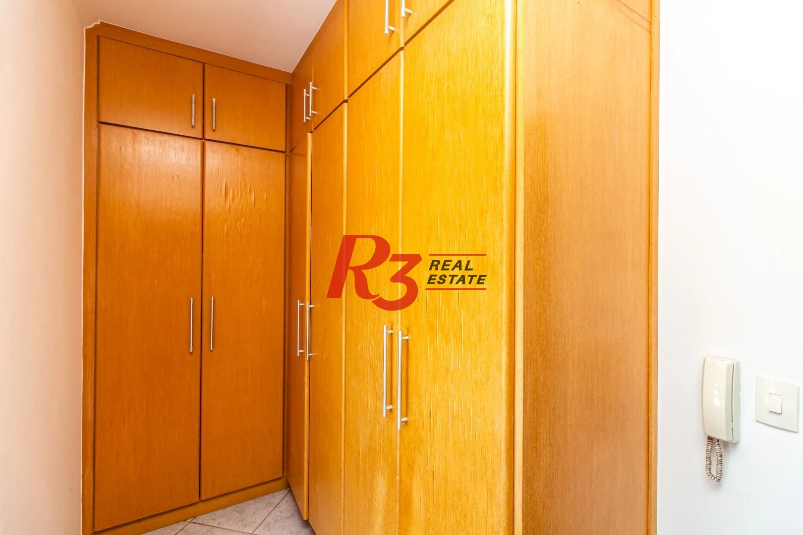 Casa com 4 dormitórios à venda, 360m² útil, R$ 1.250.000 - Praia do Tombo - Guarujá/SP