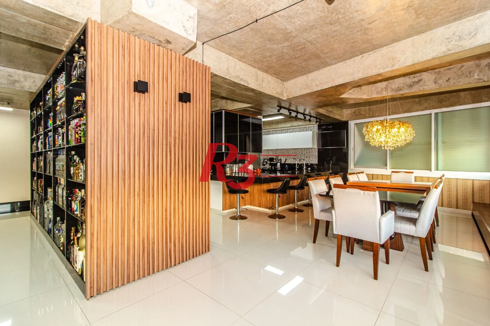 Apartamento com 5 dormitórios à venda, 320 m² por R$ 2.250.000,00 - Itararé - São Vicente/SP