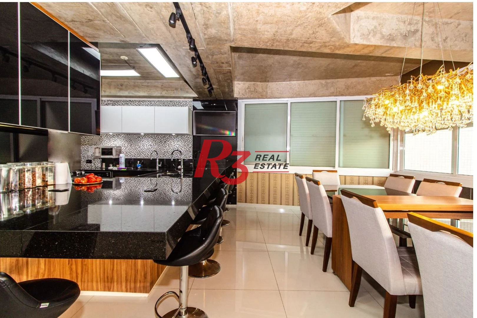 Apartamento com 5 dormitórios à venda, 320 m² por R$ 2.250.000,00 - Itararé - São Vicente/SP