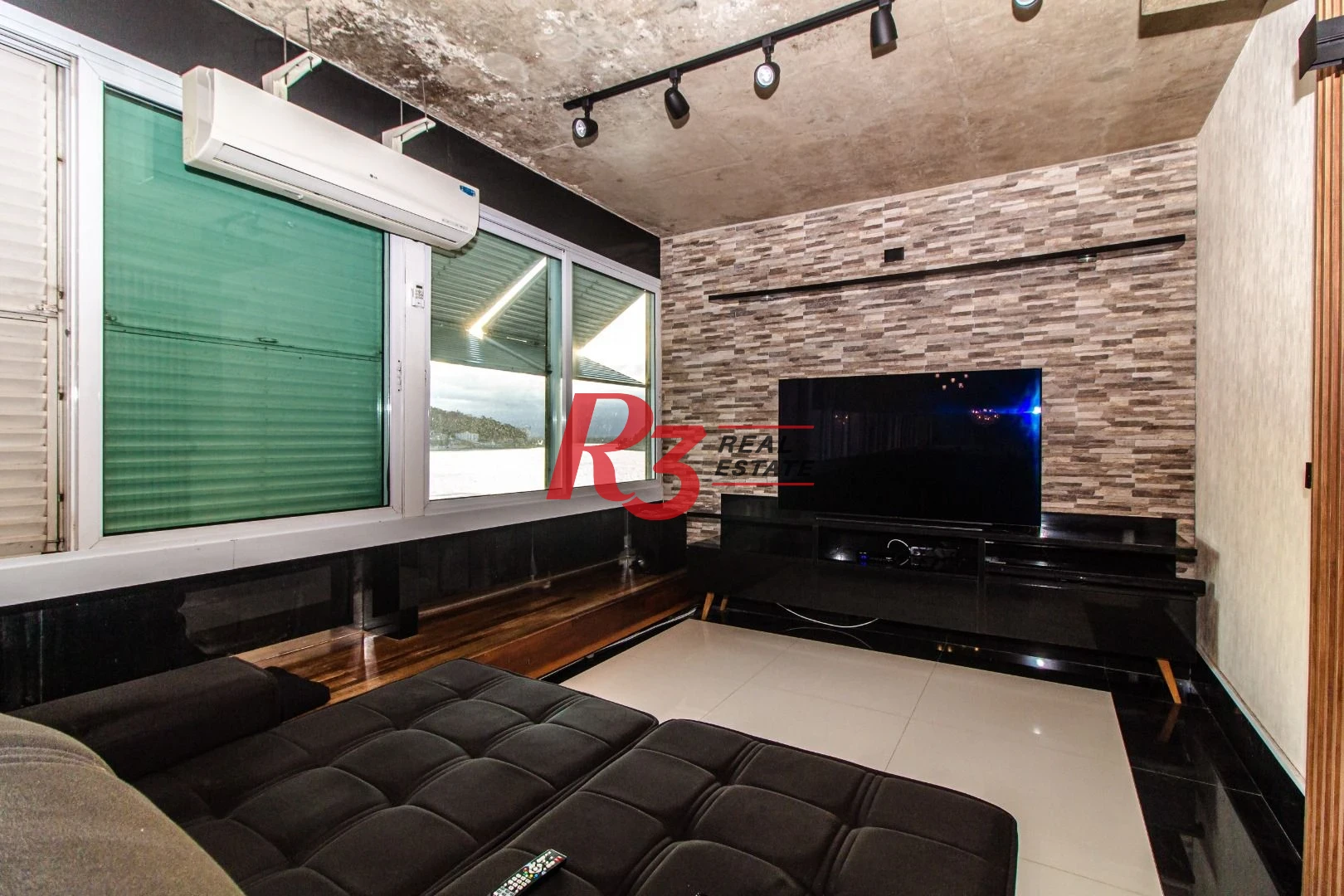 Apartamento com 5 dormitórios à venda, 320 m² por R$ 2.250.000,00 - Itararé - São Vicente/SP