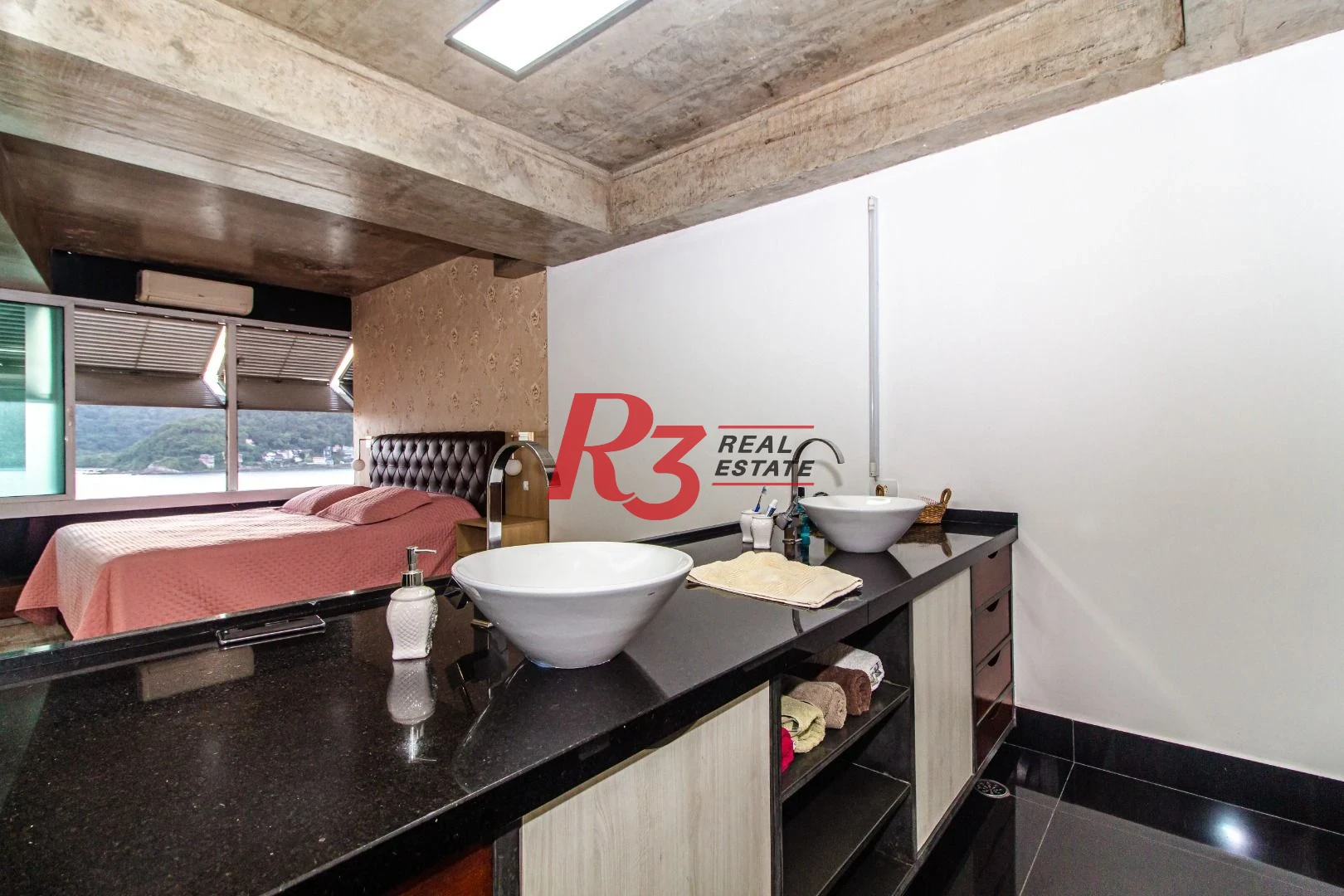 Apartamento com 5 dormitórios à venda, 320 m² por R$ 2.250.000,00 - Itararé - São Vicente/SP