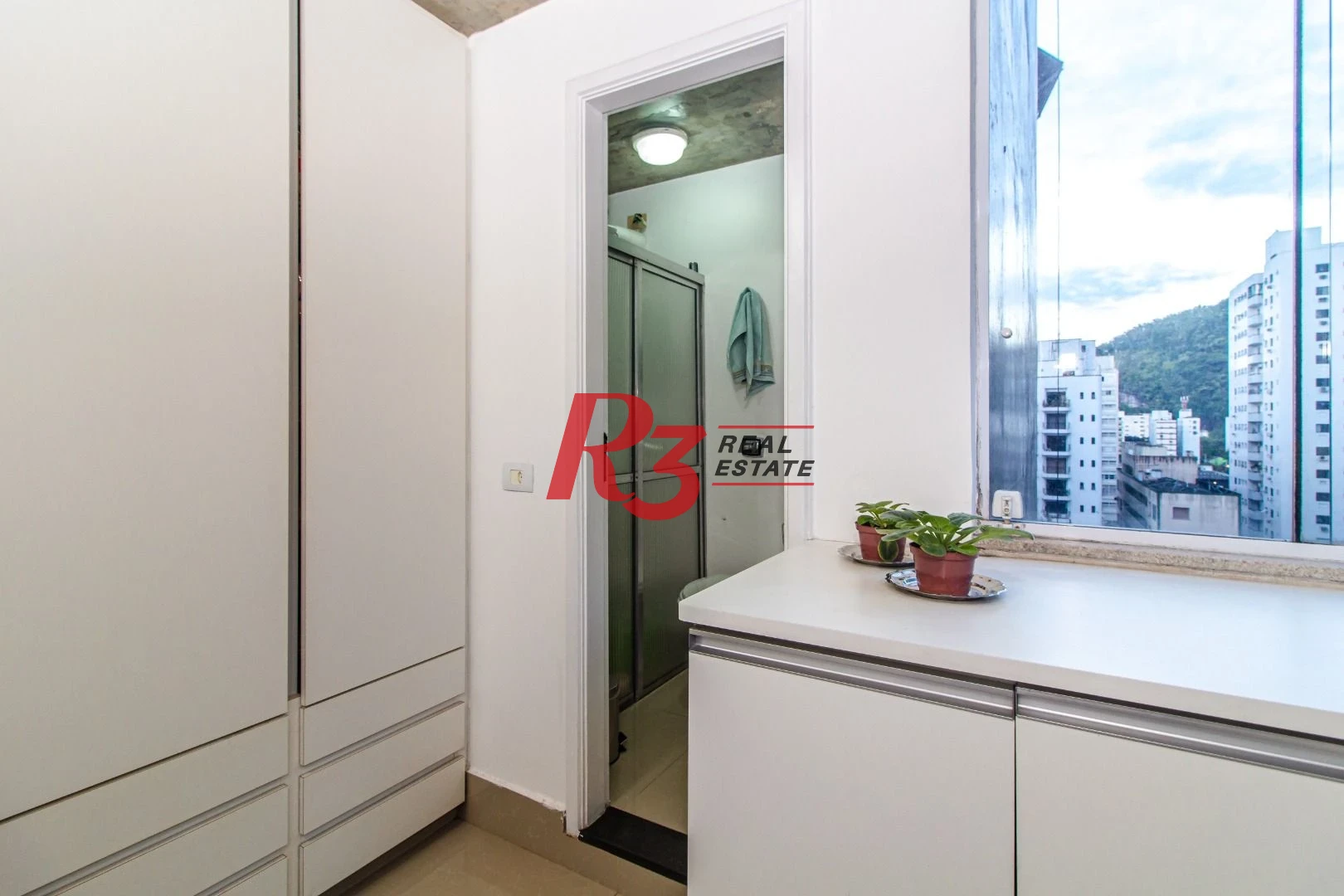 Apartamento com 5 dormitórios à venda, 320 m² por R$ 2.250.000,00 - Itararé - São Vicente/SP