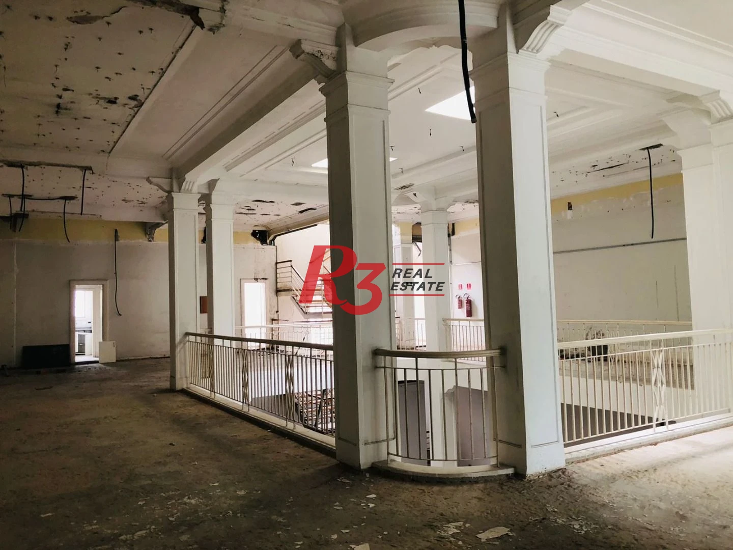 Prédio para alugar, 2058 m² por R$ 41.976,93/mês - Centro - Santos/SP