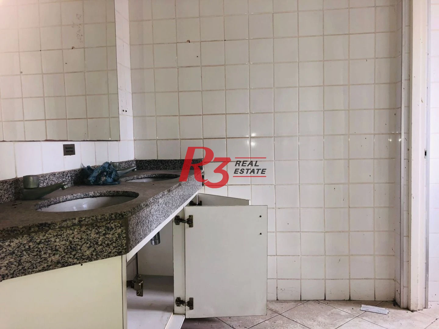 Prédio para alugar, 2058 m² por R$ 41.976,93/mês - Centro - Santos/SP