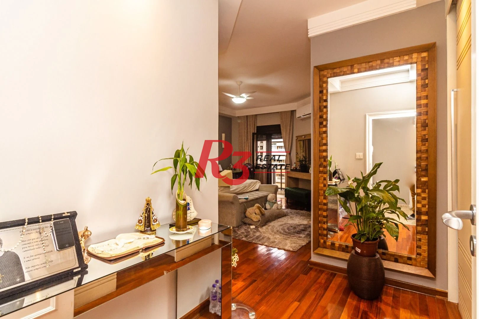 Apartamento com 4 suítes, localização privilegiada, à venda, 377 m² - Gonzaga - Santos/SP