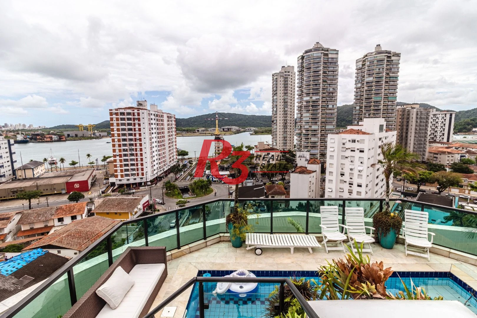 Cobertura à venda, 600 m² por R$ 3.850.000,00 - Ponta da Praia - Santos/SP