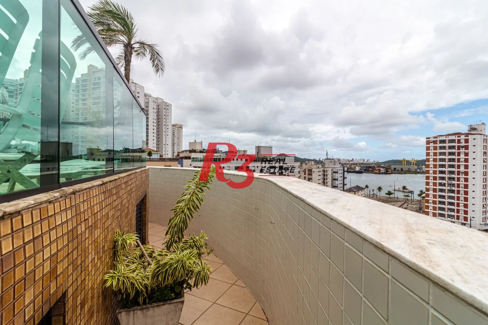 Cobertura à venda, 600 m² por R$ 3.850.000,00 - Ponta da Praia - Santos/SP