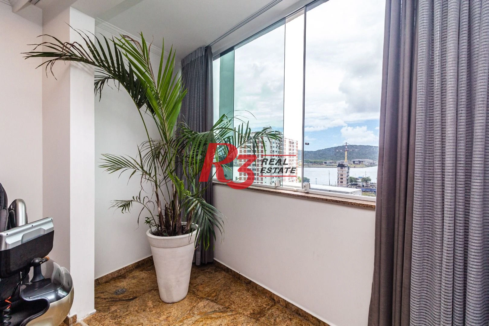 Cobertura à venda, 600 m² por R$ 3.850.000,00 - Ponta da Praia - Santos/SP