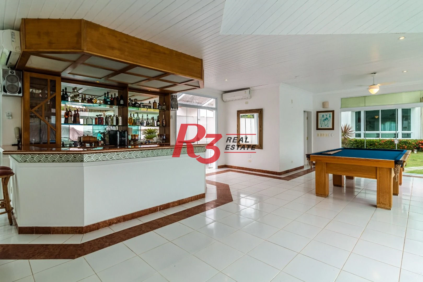 Casa com 5 dormitórios à venda, 900 m² por R$ 13.400.000,00 - Santo Amaro - Guarujá/SP