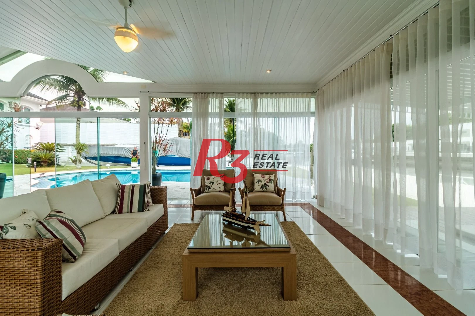 Casa com 5 dormitórios à venda, 900 m² por R$ 13.400.000,00 - Santo Amaro - Guarujá/SP