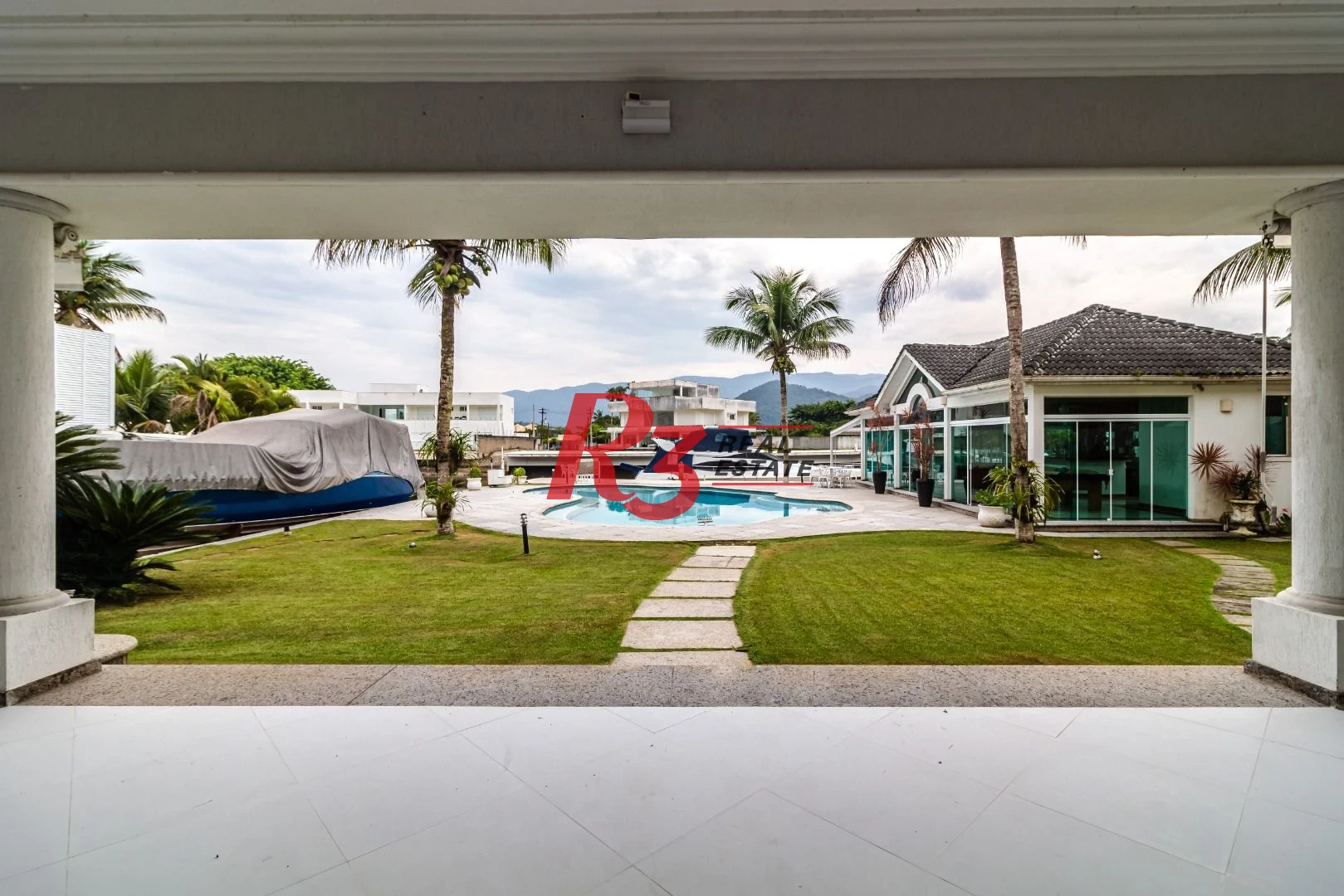 Casa com 5 dormitórios à venda, 900 m² por R$ 13.400.000,00 - Santo Amaro - Guarujá/SP
