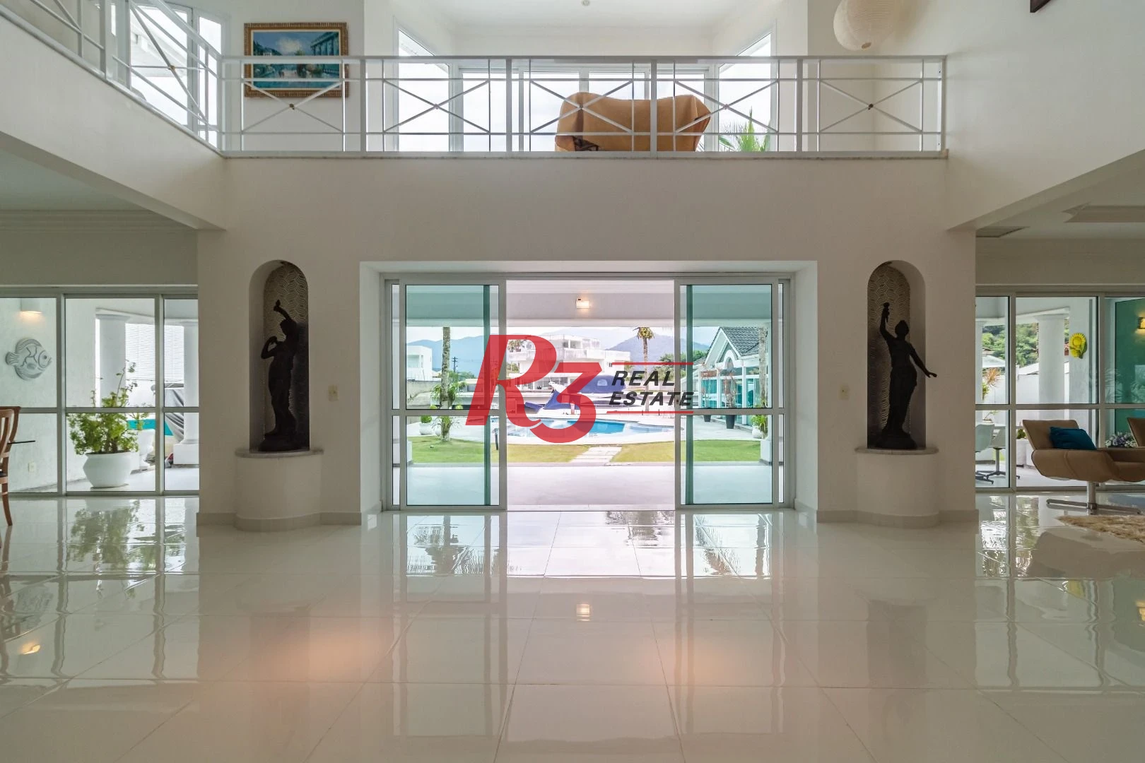 Casa com 5 dormitórios à venda, 900 m² por R$ 13.400.000,00 - Santo Amaro - Guarujá/SP