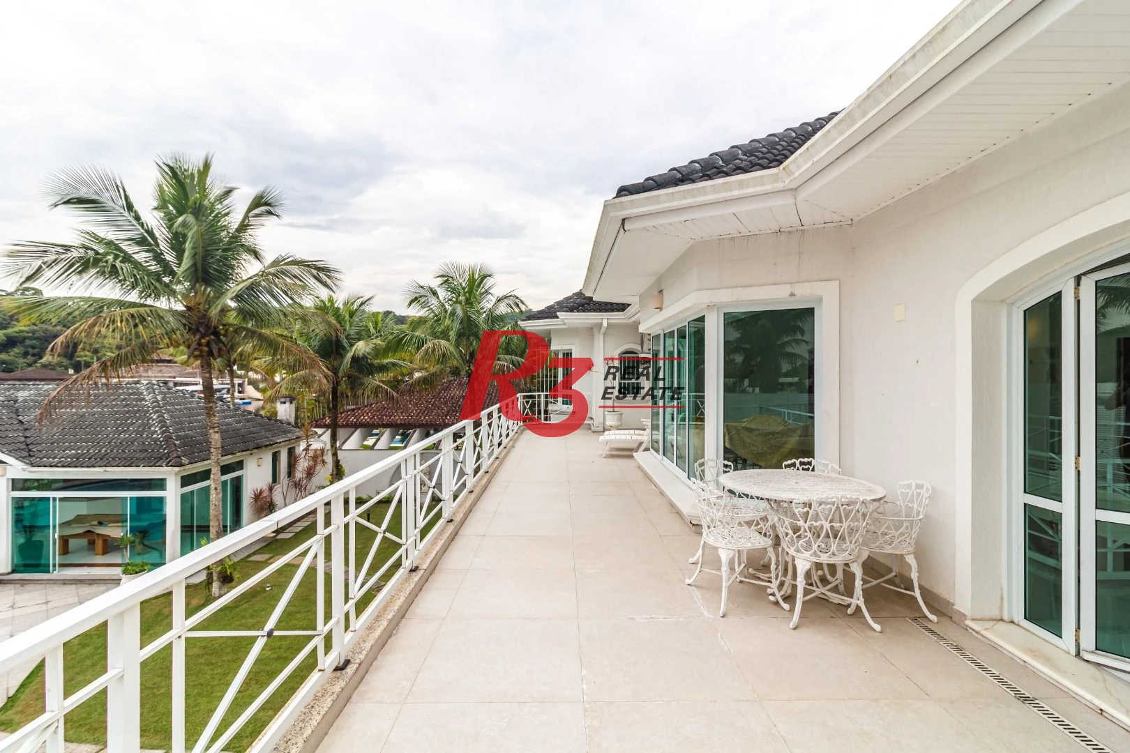 Casa com 5 dormitórios à venda, 900 m² por R$ 13.400.000,00 - Santo Amaro - Guarujá/SP