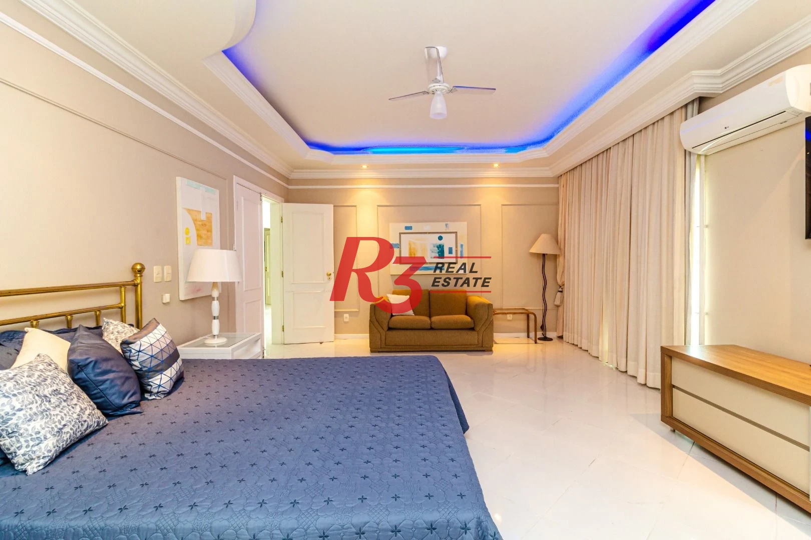 Casa com 5 dormitórios à venda, 900 m² por R$ 13.400.000,00 - Santo Amaro - Guarujá/SP